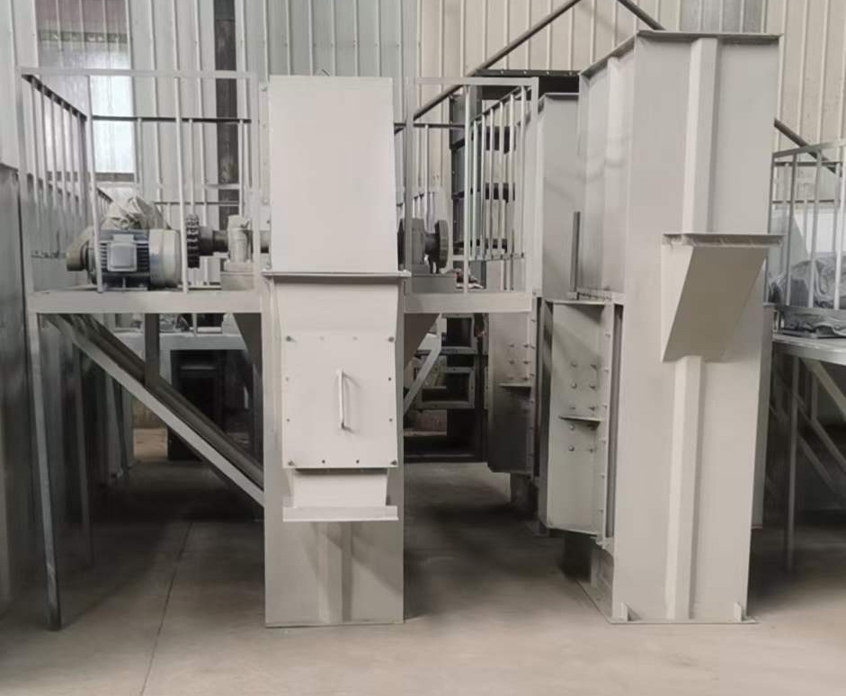 板鏈斗式提升機